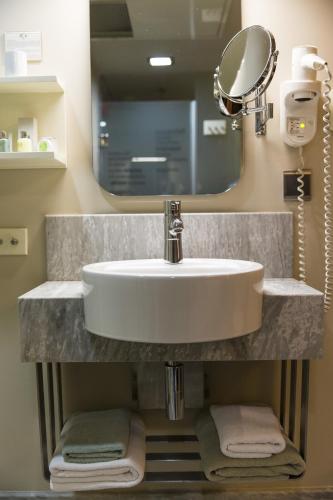 Ramada By Wyndham Istanbul Pera, Istanbul (photo 8)