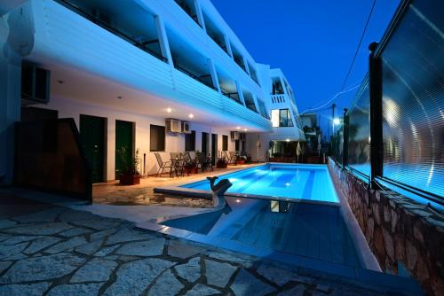 VILLA CARIATIS 2