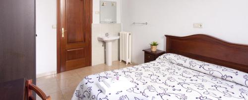 Hostal Condestable - main image
