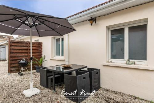 Maisonnette Jardin Merignac - Location saisonnière - Mérignac