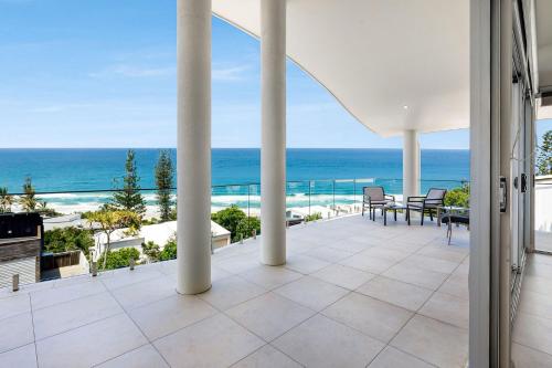 2 On The Park - Prime Location with Breathtaking Ocean Views