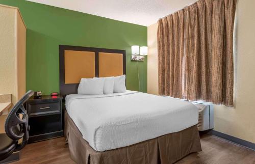 Extended Stay America Select Suites - Chicago - Downers Grove