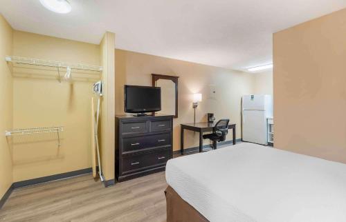 Extended Stay America Suites - St Louis - Westport - East Lackland Rd