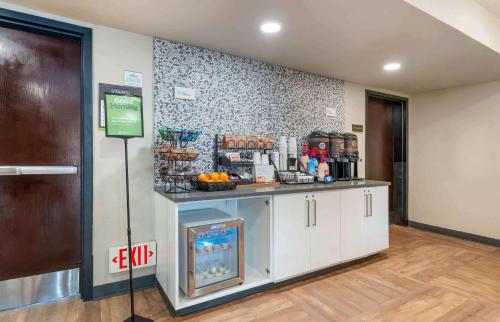 Extended Stay America Premier Suites - Union City - Dyer St