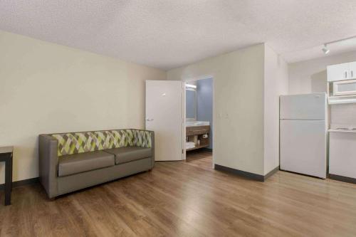 Extended Stay America Premier Suites - Union City - Dyer St