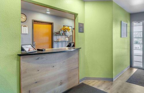 ล็อบบี้, Extended Stay America Select Suites - Wilmington - West in วิลมิงตัน (NC)