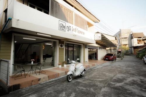 Main image of 2B Cozy Hostel ตรัง