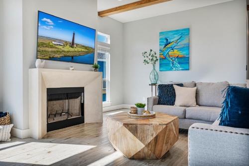 Sandy Feet Retreat home in Crystal Beach, USA