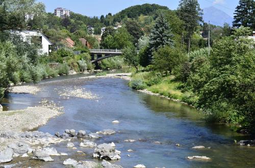 ทัศนียภาพ, Apartma Katja in สคอฟยา โลคา