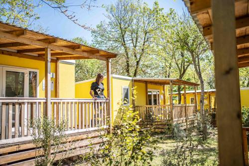 2 bedrooms, 4 beds