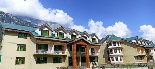 Hotel scenery Sonmarg 