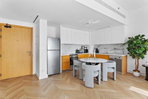 Elegant and Modern 1BR Apt in JBR with Beach Access, Dubái (foto 3)