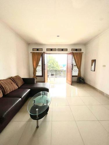 Cozy house in Pekayon, Bekasi in Bekasi