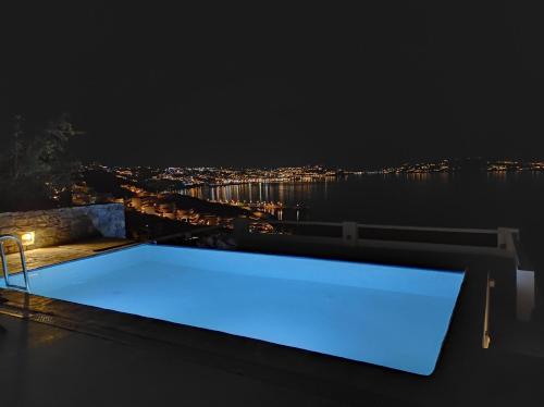 Mykonian Luxury Villa Azure w Sea View and Pool