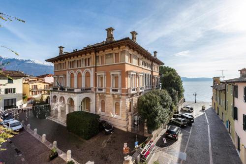 Exterior view, Gemhouse Turchese garda lake in Gargnano