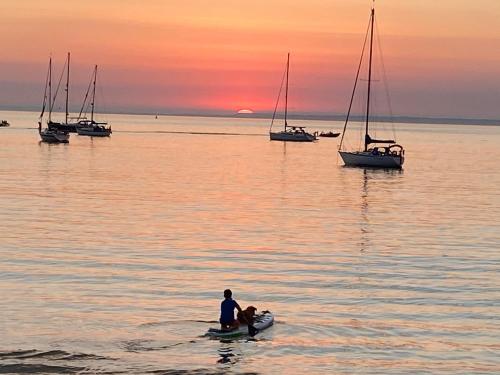 Attractions, Three Gables, West Wight village house, Sleeps 10 in West Wight