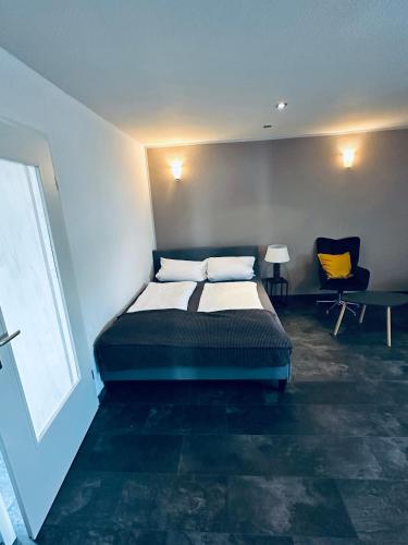 Ruhige Ferienwohnung-Gästezimmer Jacobi in Calden - image 13