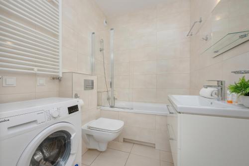 Apartments Warsaw CityLink by Renters - image 6