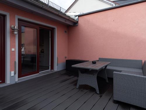 Terraza/balcón, ThüringenApartments Boulevard XXL 5-7 Personen (ThuringenApartments Boulevard XXL 5-7 Personen) in Saalfeld/Saale