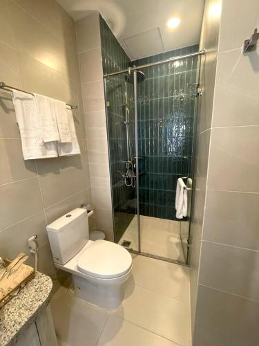King Suite with Sea View image 4