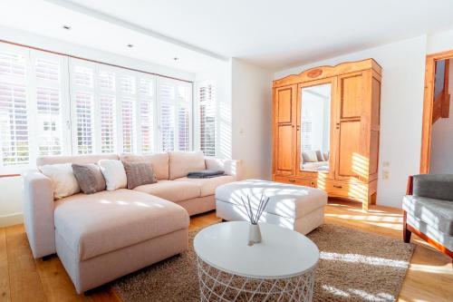 Three-Bedroom Villa image 3