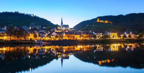 Zum Moselsteig in Klotten, Deutschland