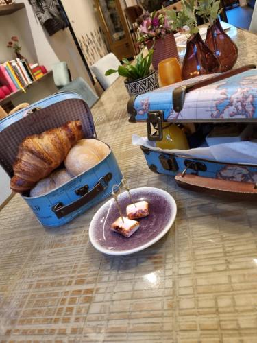 BareFoodGIULIA - image 2