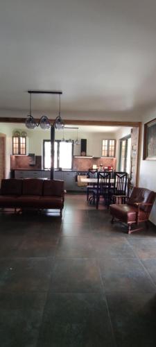 Létesítmények, Beach old fisherman's house in Kauguri