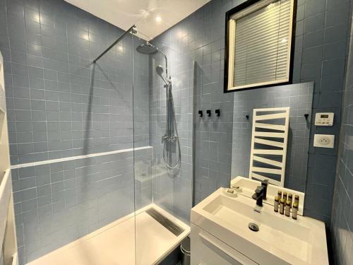 St Germain Beauvoir ChicSuites - image 3