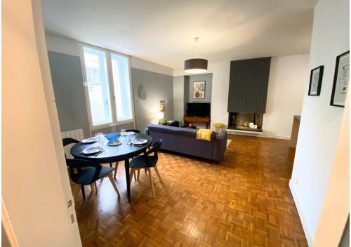 設施, Le 107 - Poitiers - CHU - La Conciergerie. in 博略