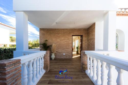 Deluxe Villa image 9