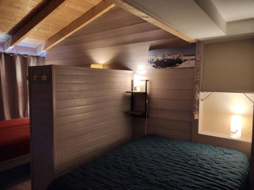 Charmant duplex 6 pers avec mezzanine, espace bébé, proche commerces et remontées à l'Alpe d'Huez - FR-1-405-89