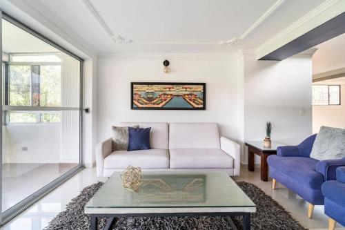 3 Story Penthouse with 2 parking spaces in Laureles, Medellín (fotografie 6)