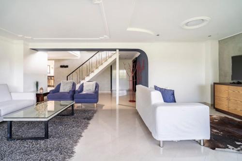 3 Story Penthouse with 2 parking spaces in Laureles, Medellín (fotografie 10)