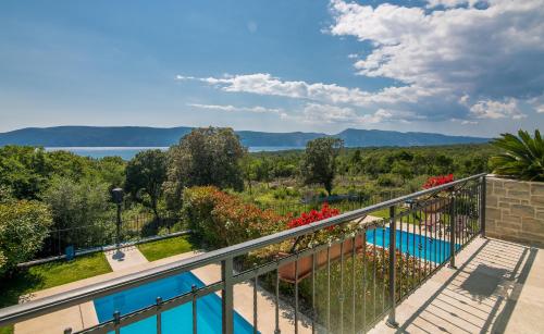 บริการและสิ่งอำนวยความสะดวก, Villa Linna with seaview in ปิเนซิซี