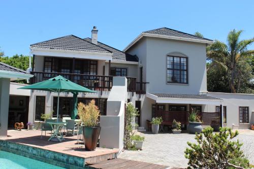 Sir Roys Guest House in Port Elizabeth