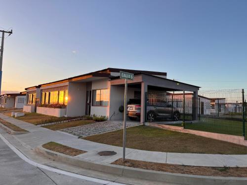 Amaia Beach House in El Chirú