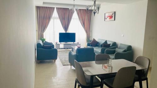 2 bedroom fully furnished apartment