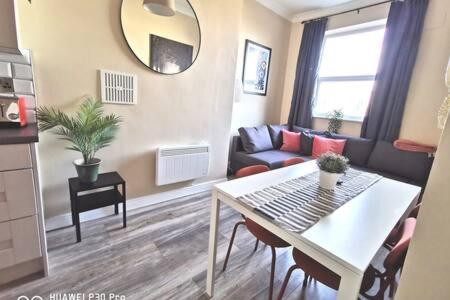 Cosy Apartment near OConnell ST RELIABLE FAST WIFI, Dublin (photo 10)