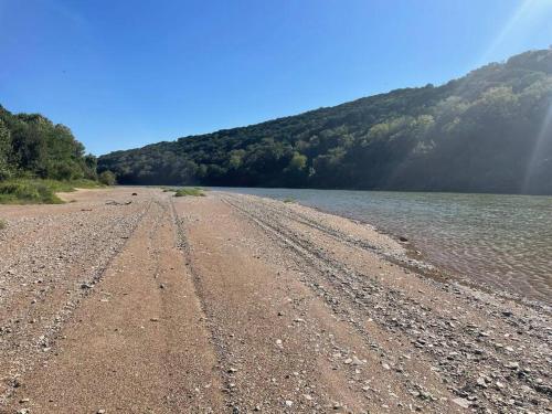 Brazos River Cabin on 15 acres