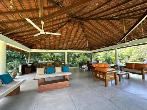 Bar/lounge, Magalle Wewa Villa- A yoga retreat in Kurunegala