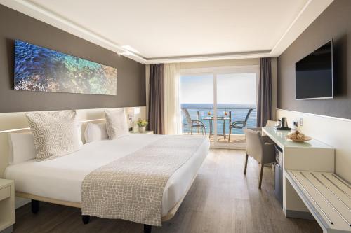 Executive Double or Twin Room with Sea View