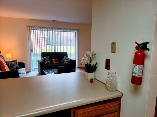 Cozy & Bright 1br Apartment In Elkins Park