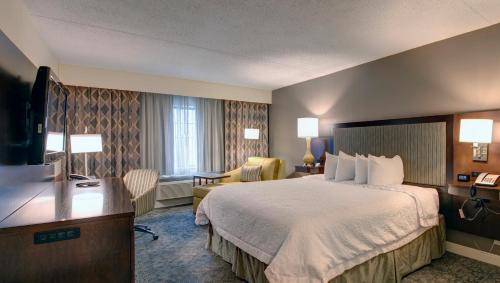 Hampton Inn & Suites By Hilton - Rockville Centre