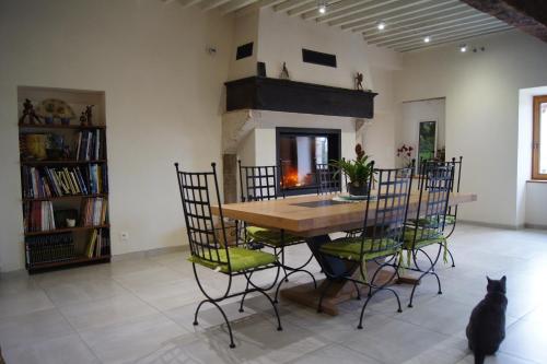 Atpūtas iespējas, La Maison de Rochebois, chambres et table d'hôtes, Savoie, France (La Maison de Rochebois, chambres et table d'hotes, Savoie, France) in Champagneux ciems