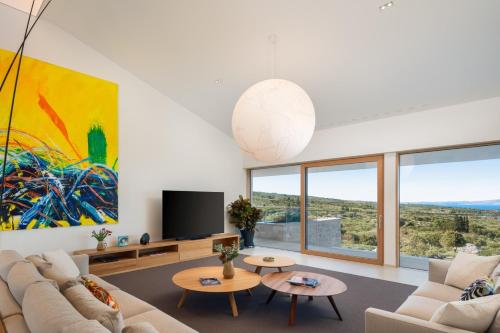 Luxury villa Bracchia Magic Retreat I with heated pool, sauna and jacuzzi on Brac