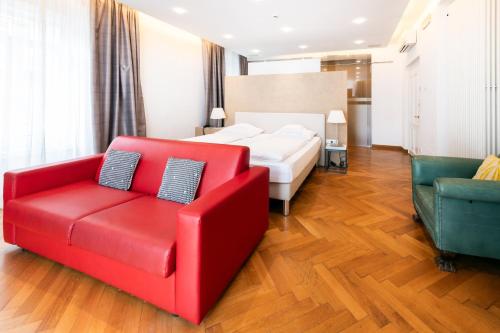 Hotel Aurora - image 7