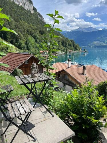 Bijou Loft - Charming Loft on Lake Thun near Interlaken - Apartment - Merligen