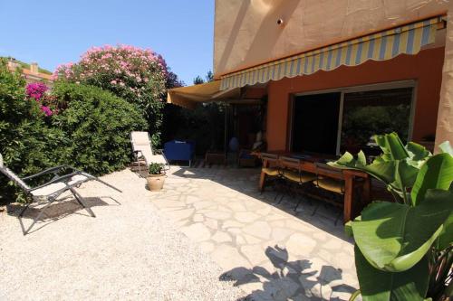 HYEROL Appartement pour 4 personnes avec parking proche des plages et restaurants à Hyères - Location saisonnière - Hyères