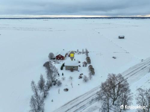 B&B Vaasa - Beautiful Big Farm House with Spectacular Meteor Site View - Bed and Breakfast Vaasa